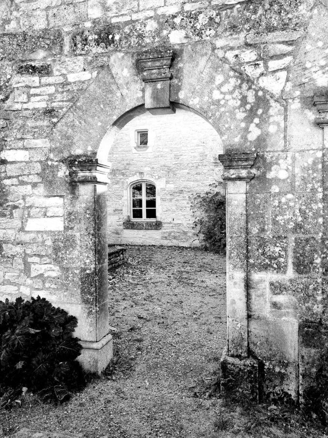 Tusson Chambres D'Hotes Charente Exterior foto